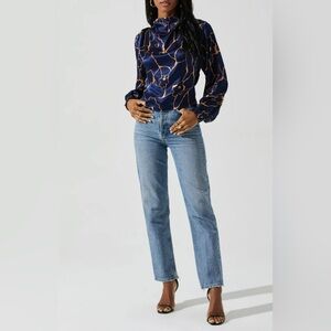 NWT | ASTR the Label | Veronica Cutout Cowl Neck Long Sleeve Satin Blouse Top